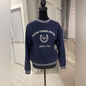 Four three seven 437 Crewneck cotton sweatshirt XS